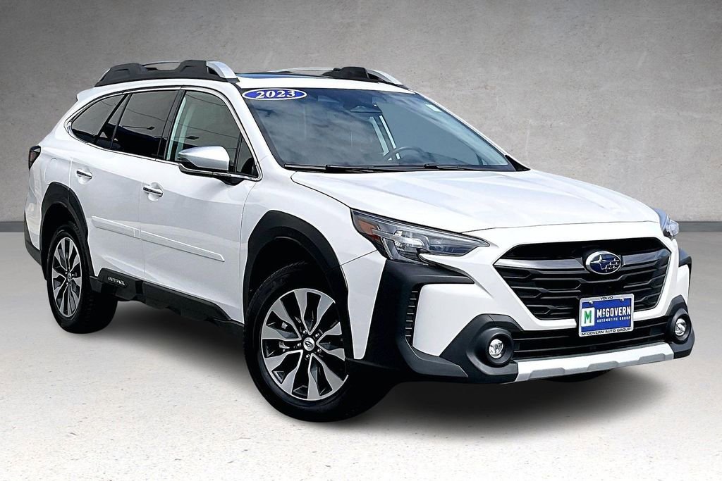 Used 2023 Subaru Outback Touring XT image 3