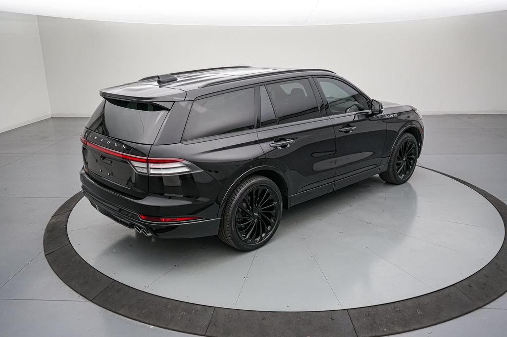 Used 2025 Lincoln Aviator Reserve w/ Jet Appearance Package AWD/4WD image 4