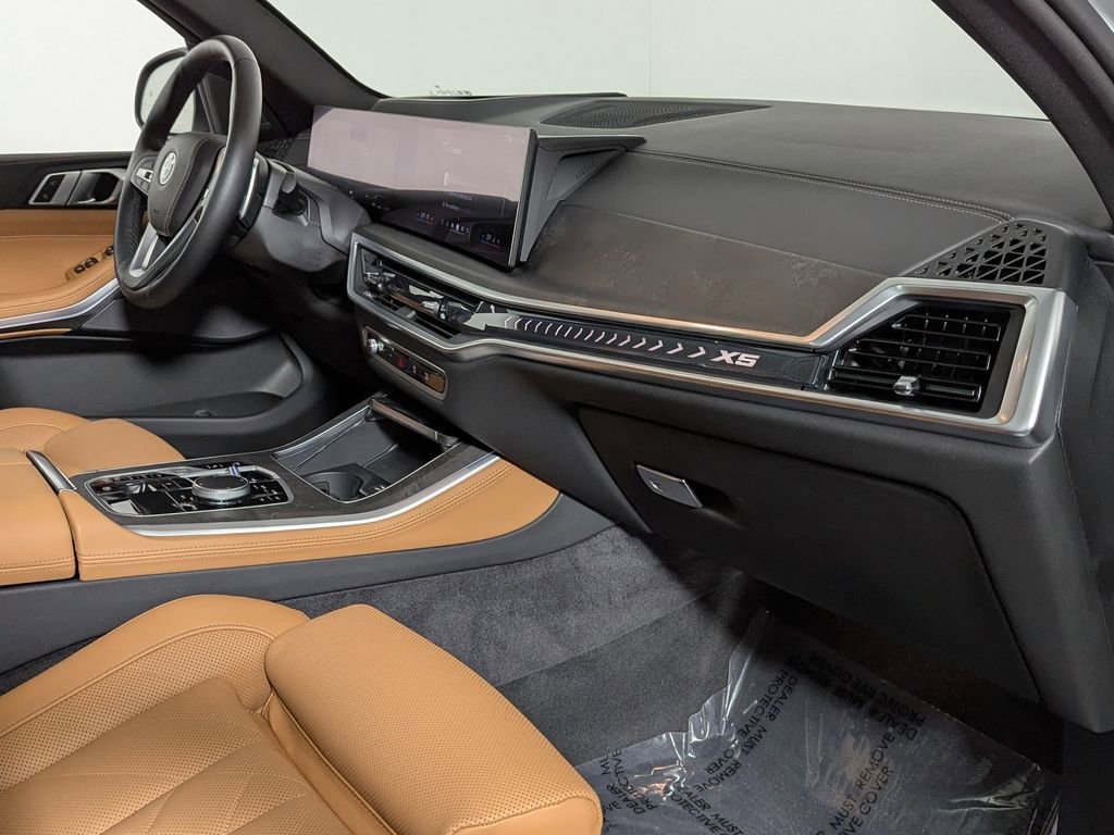 Used 2025 BMW X5 xDrive40i image 28
