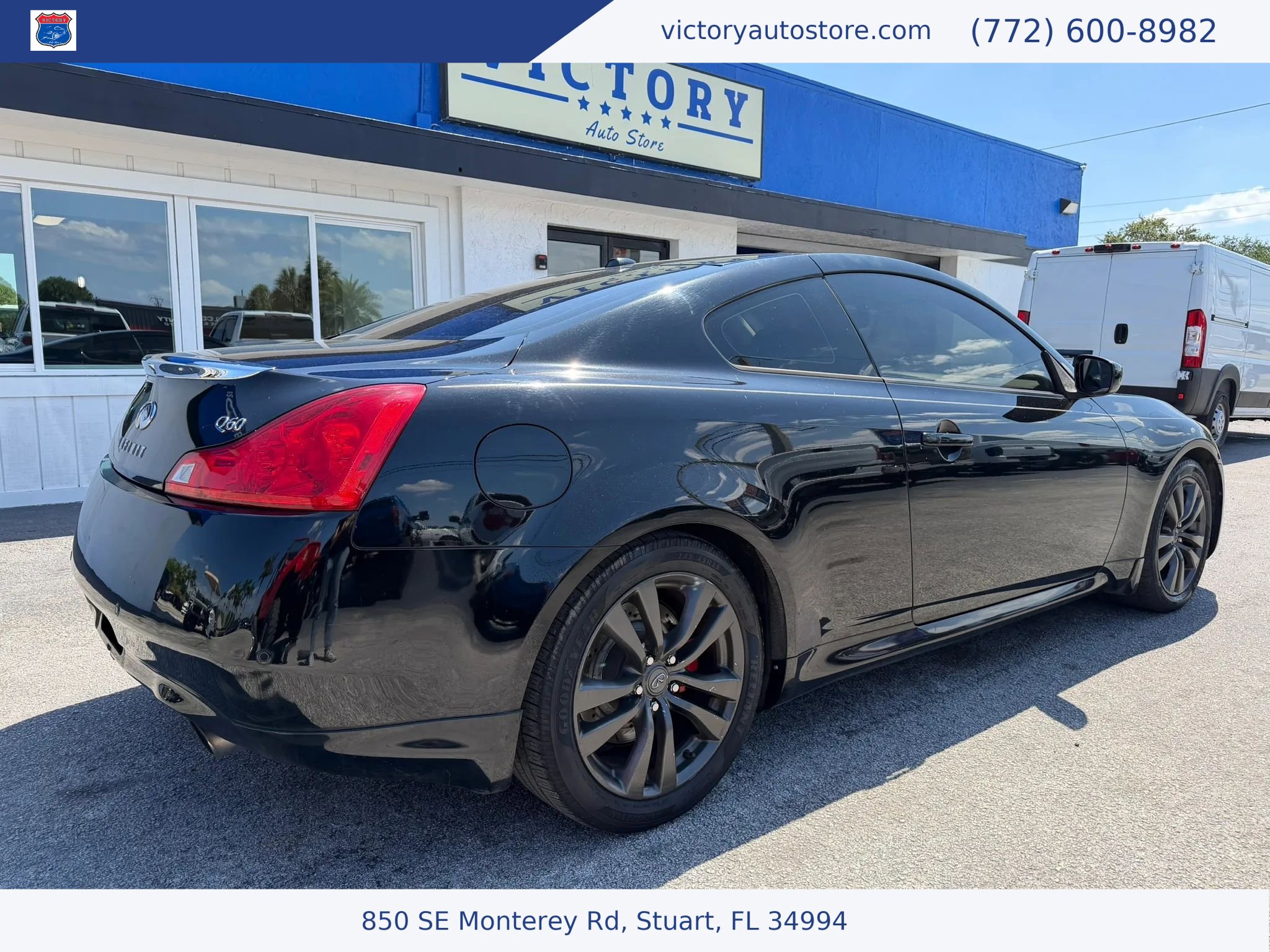 Used 2014 INFINITI Q60 Journey w/ Premium Package RWD image 2