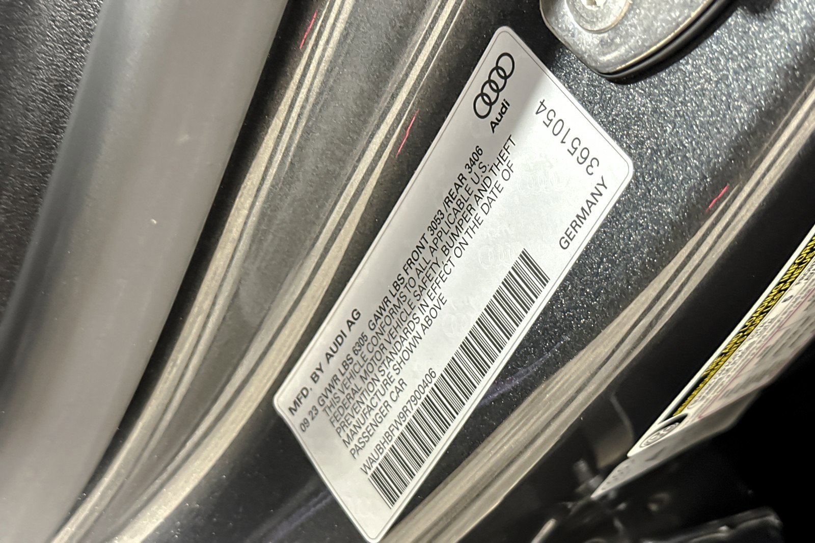 Certified 2024 Audi RS e-tron GT w/ Carbon Performance Package image 26