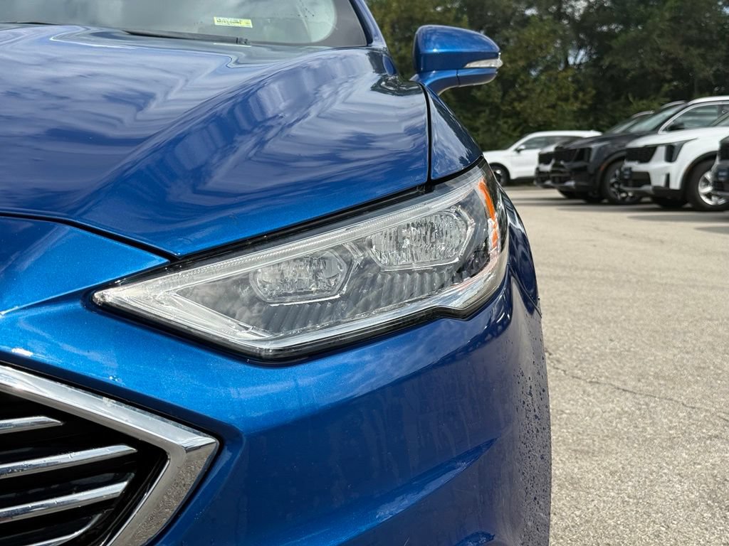Used 2017 Ford Fusion Energi Titanium FWD image 3
