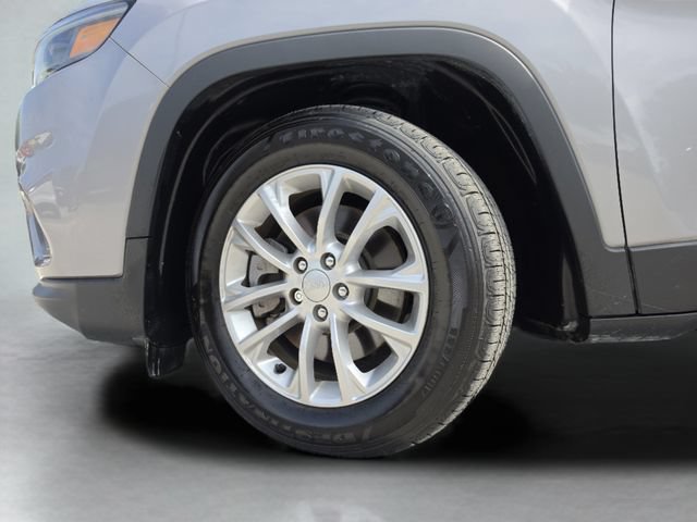 Certified 2019 Jeep Cherokee Latitude w/ Popular Appearance Group FWD image 36