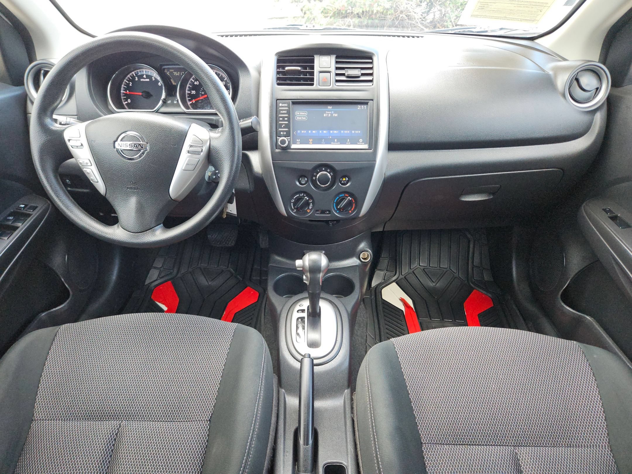 Used 2019 Nissan Versa SV FWD image 16