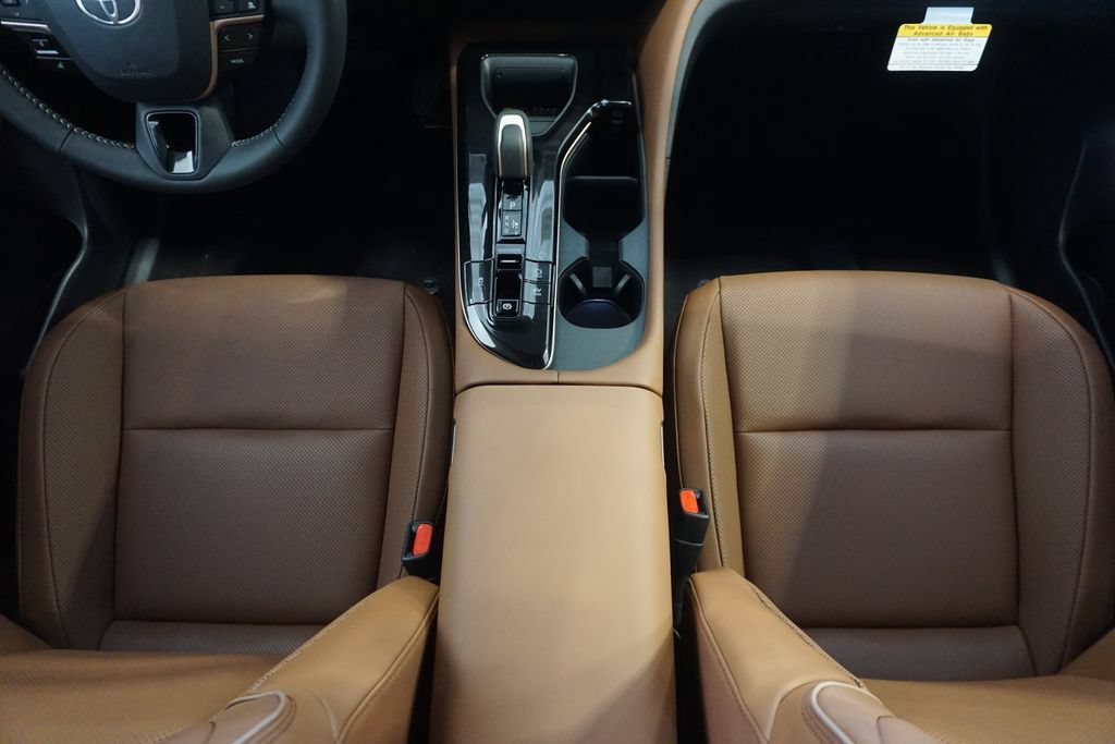 New 2026 Toyota Crown Signia AWD/4WD image 33