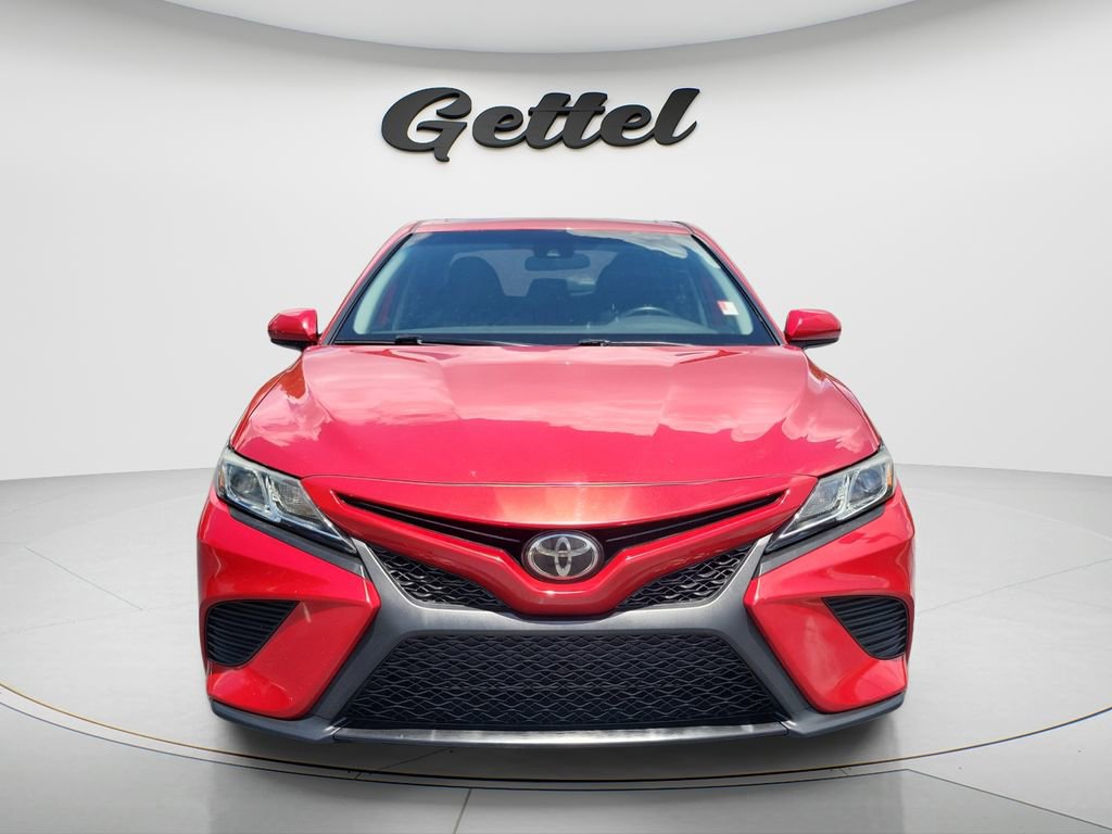 Used 2019 Toyota Camry SE FWD video 2