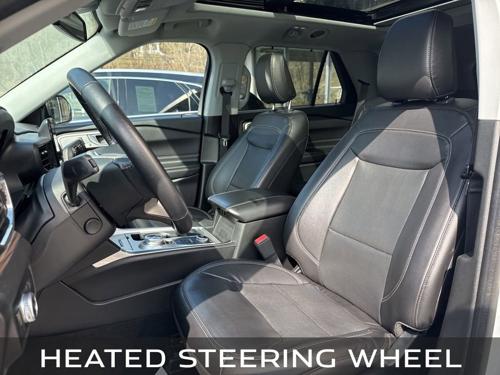 Used 2022 Ford Explorer Limited w/ Equipment Group 301A image 20