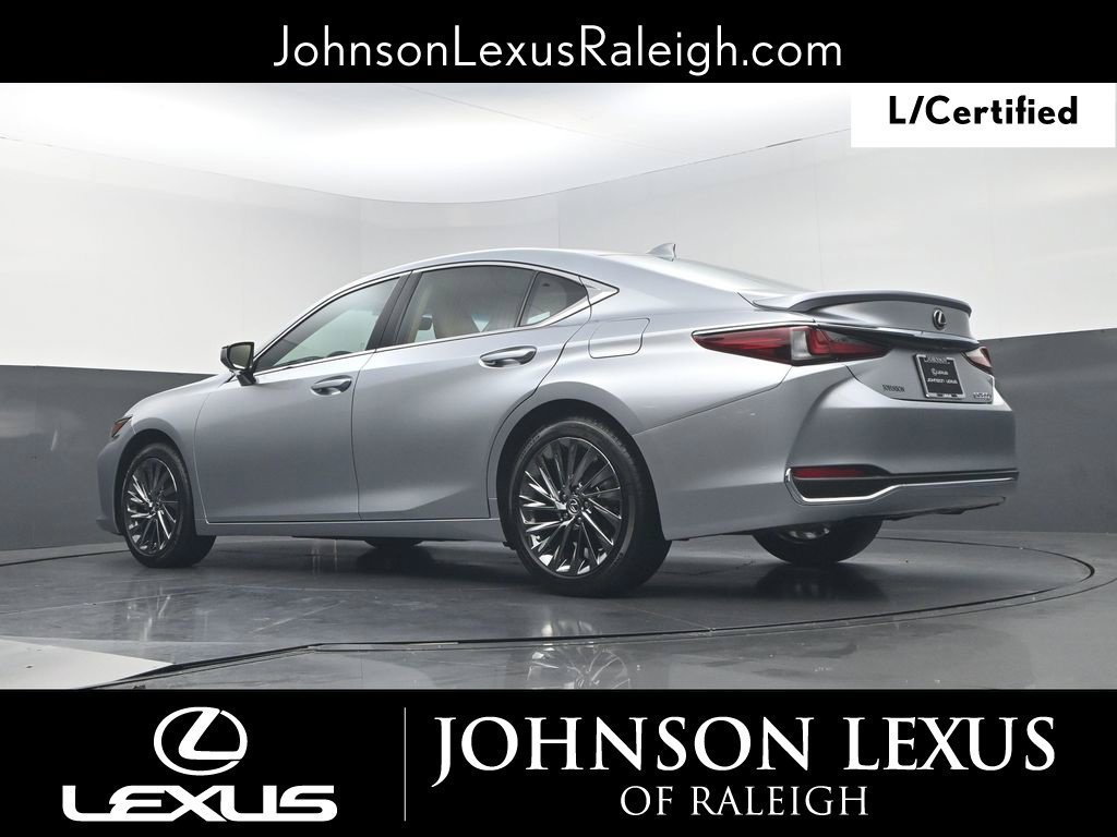 Certified 2024 Lexus ES 300h Ultra Luxury w/ Accessory Package (Z2) FWD image 17