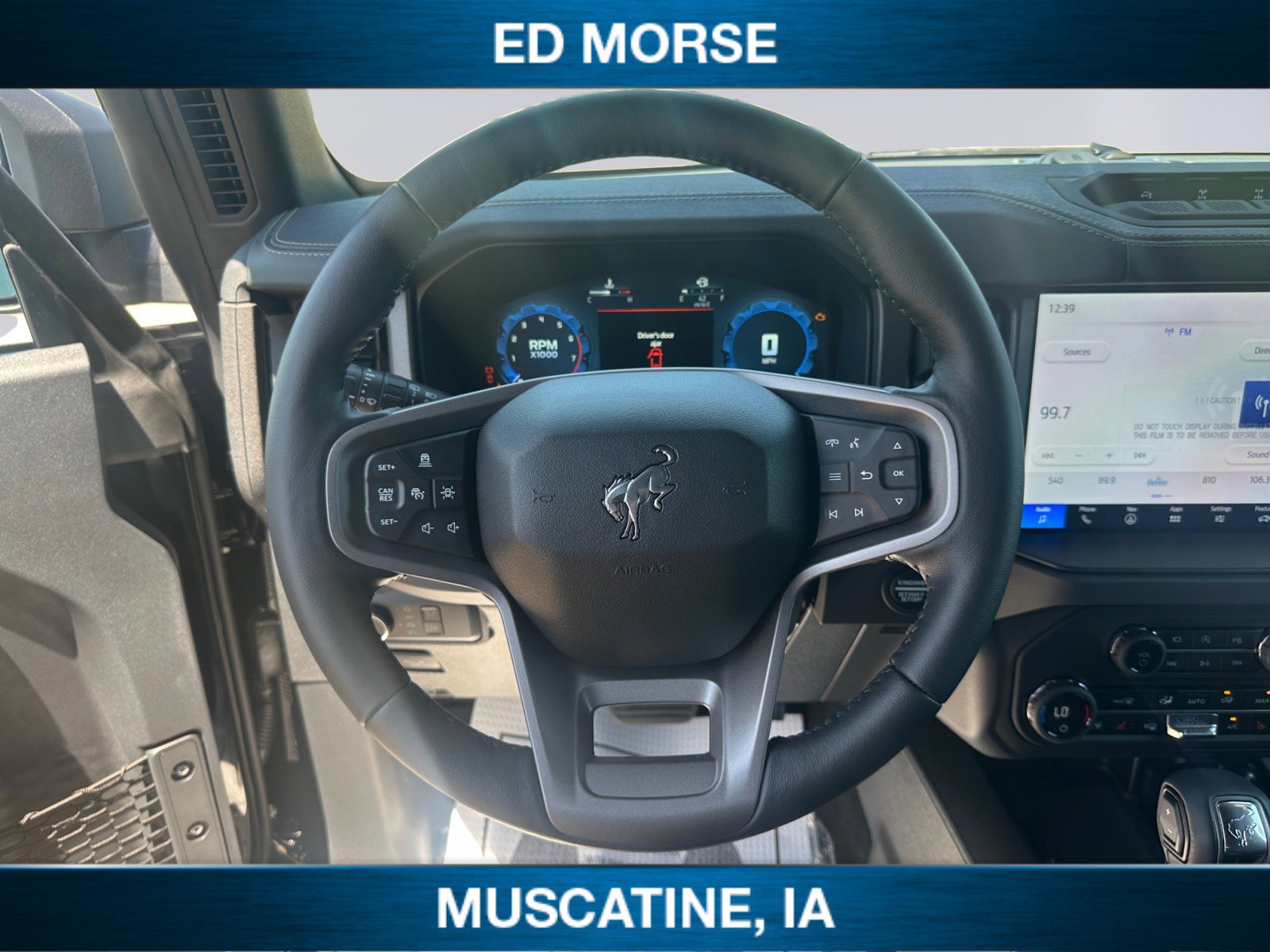 New 2025 Ford Bronco Badlands image 12