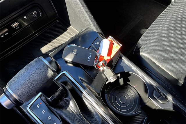 Used 2024 Kia Sportage EX image 37