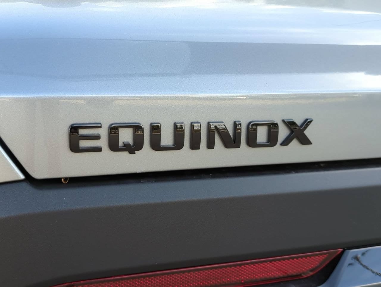 New 2027 Chevrolet Equinox RS w/ Safety and Technology Package FWD image 5