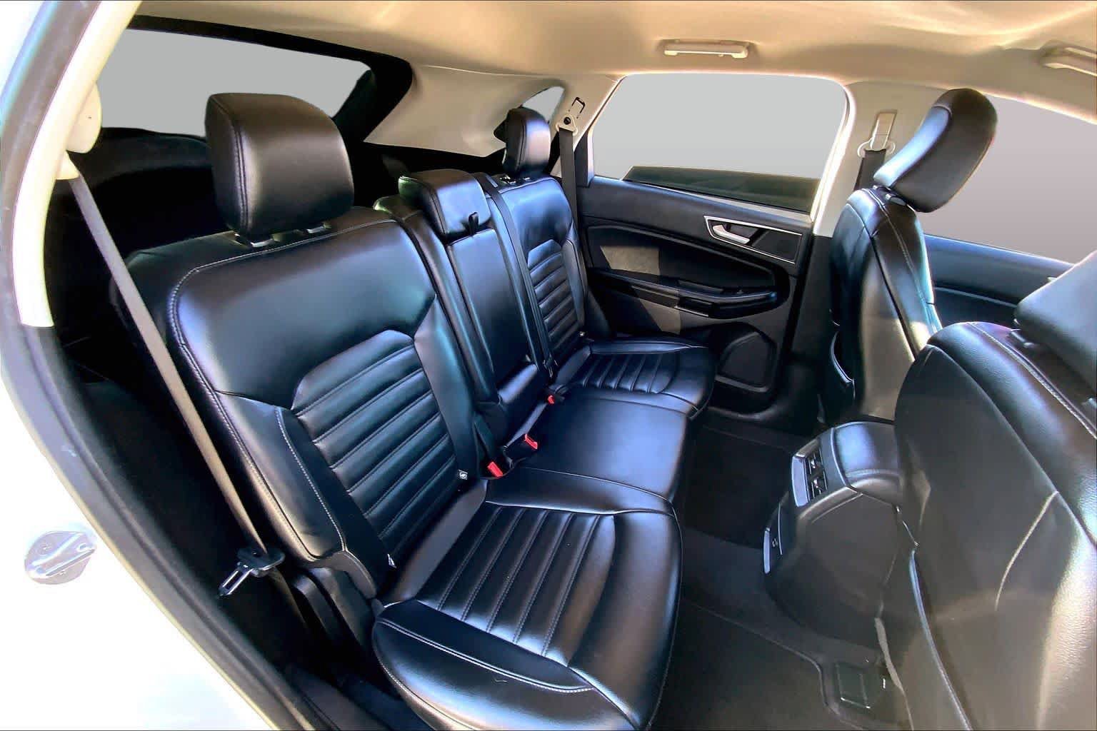 Used 2022 Ford Edge SEL AWD/4WD image 20