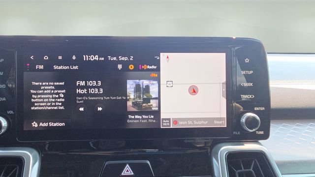 Used 2021 Kia Sorento SX image 11