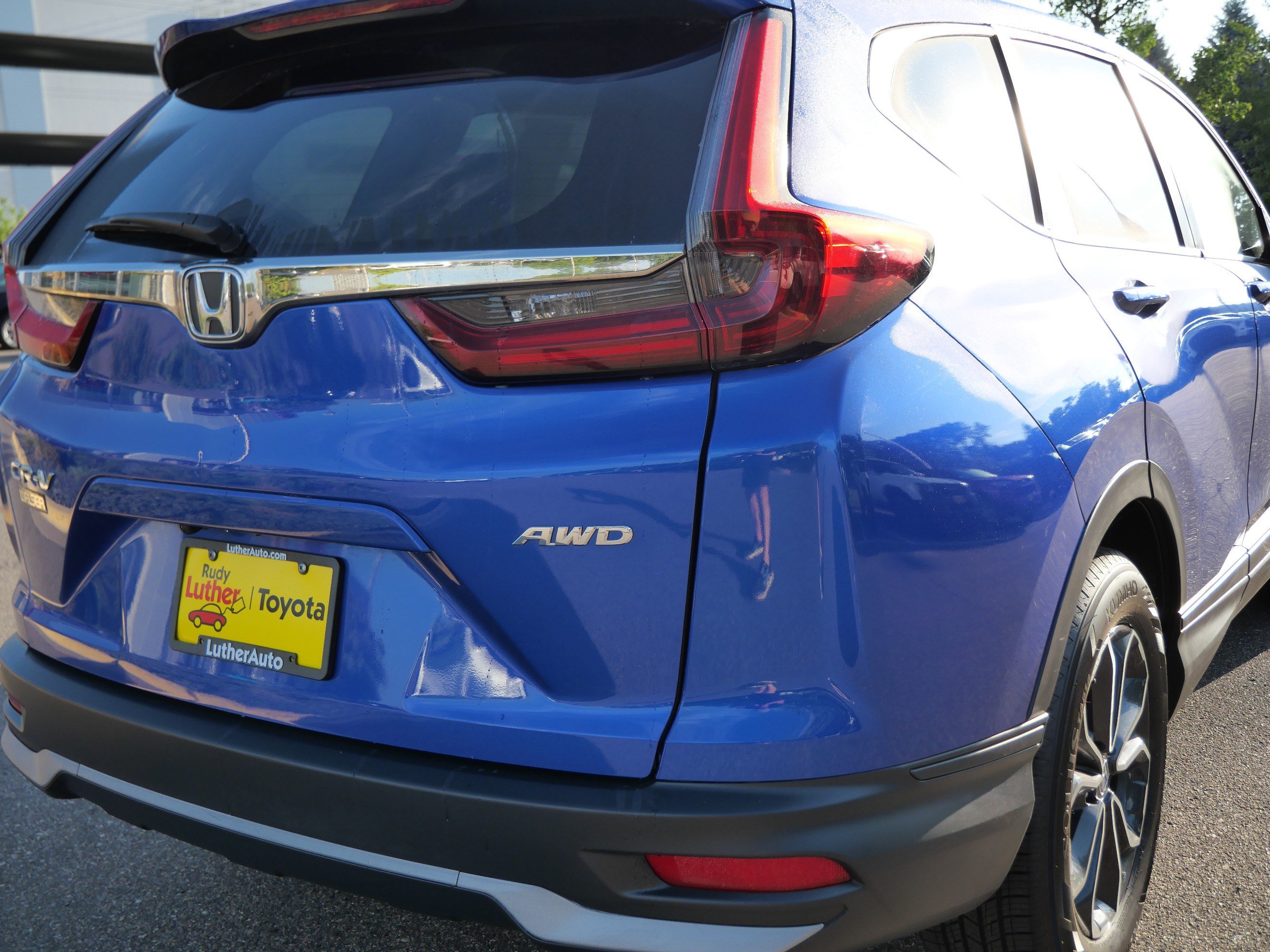 Used 2021 Honda CR-V EX-L image 17