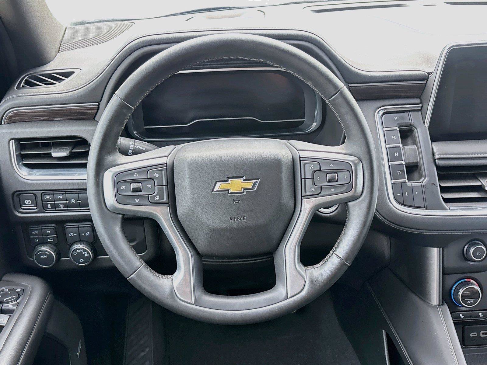 Used 2024 Chevrolet Tahoe LT w/ Luxury Package AWD/4WD image 18