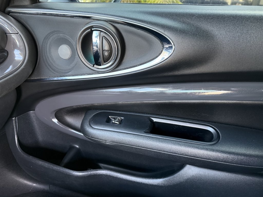 Used 2016 MINI Cooper Clubman S image 28