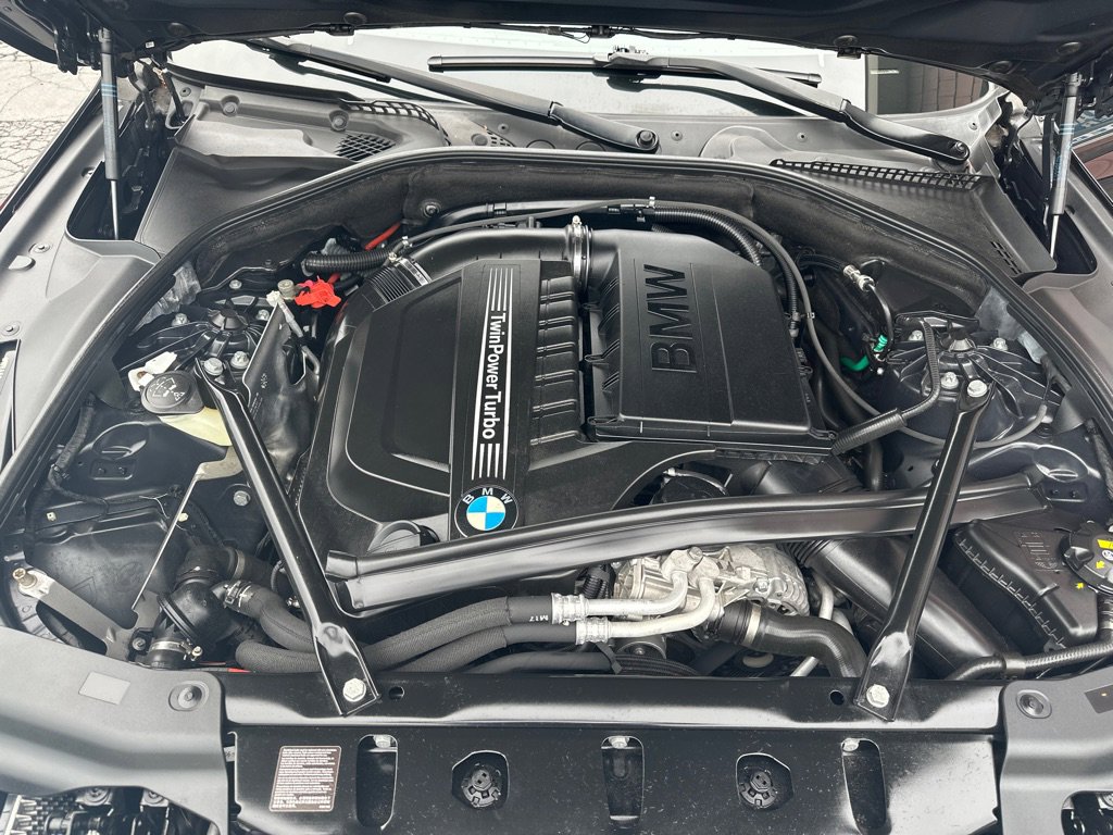 Used 2018 BMW 640i Convertible image 27