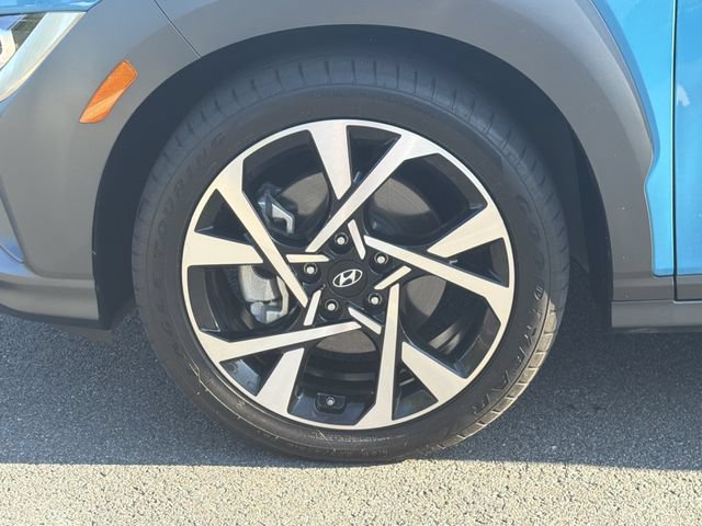 Certified 2023 Hyundai Kona Limited FWD image 13