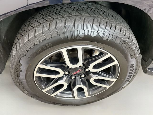 Used 2023 GMC Yukon XL AT4 w/ Technology Package image 35