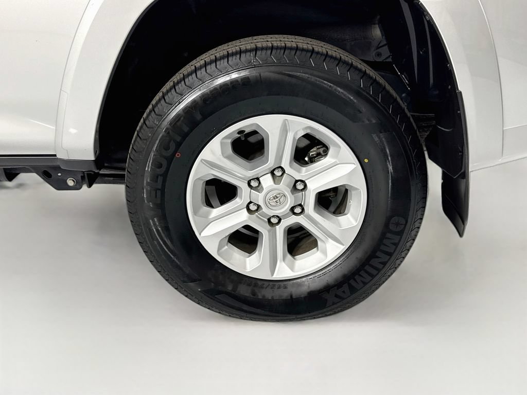 Used 2023 Toyota 4Runner SR5 RWD image 31