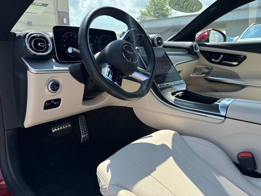 Used 2024 Mercedes-Benz CLE 300 4MATIC Coupe image 18