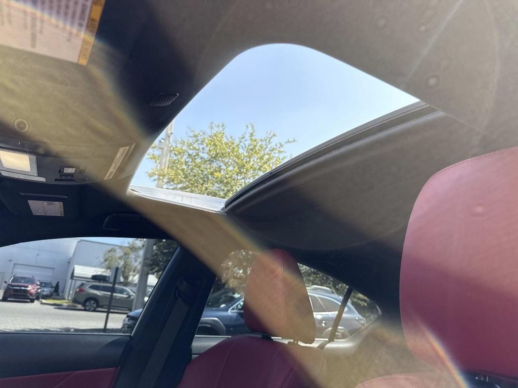 Used 2022 Lexus IS 350 F Sport RWD image 26