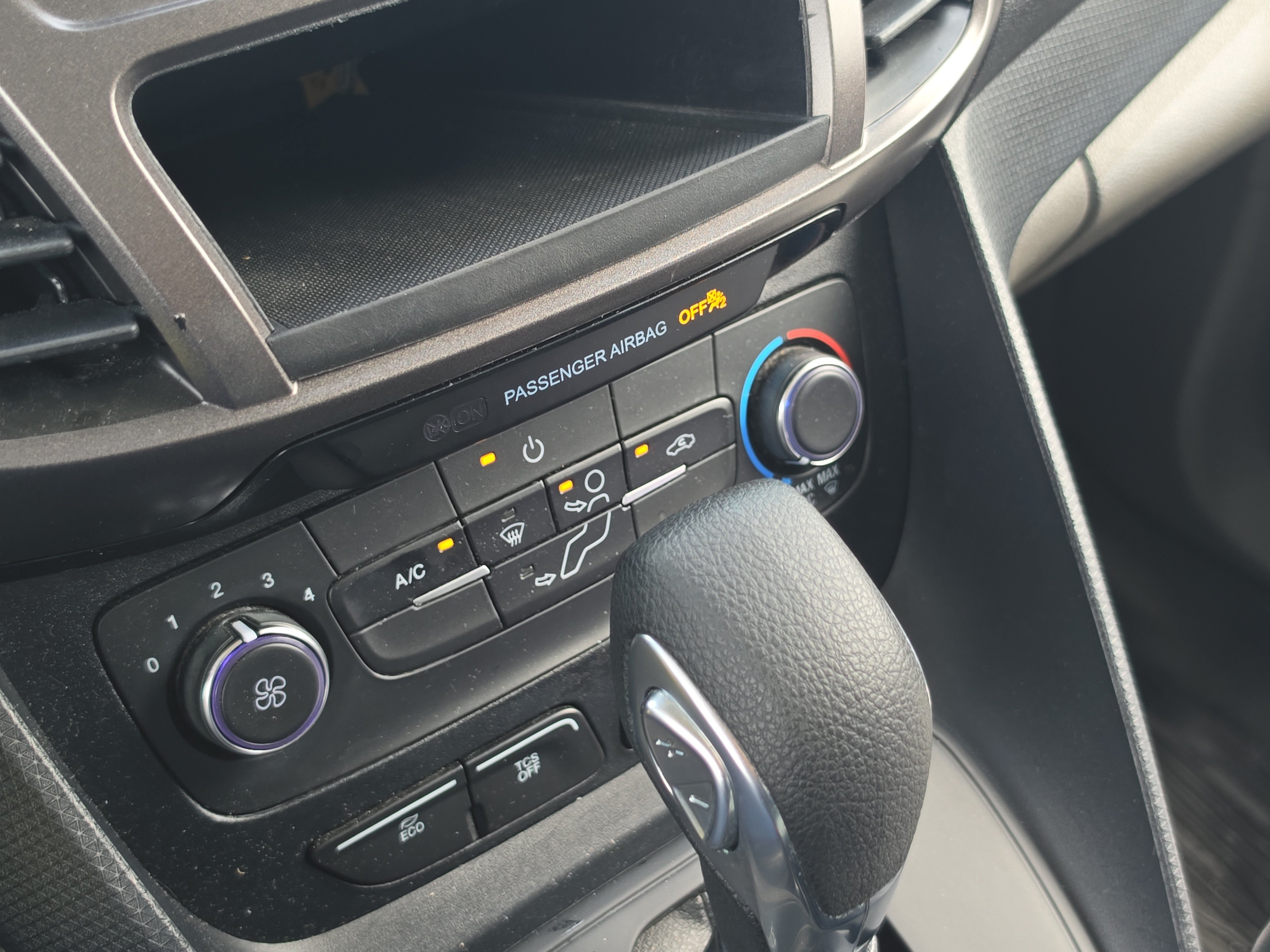 Used 2021 Ford Transit Connect XL FWD image 16