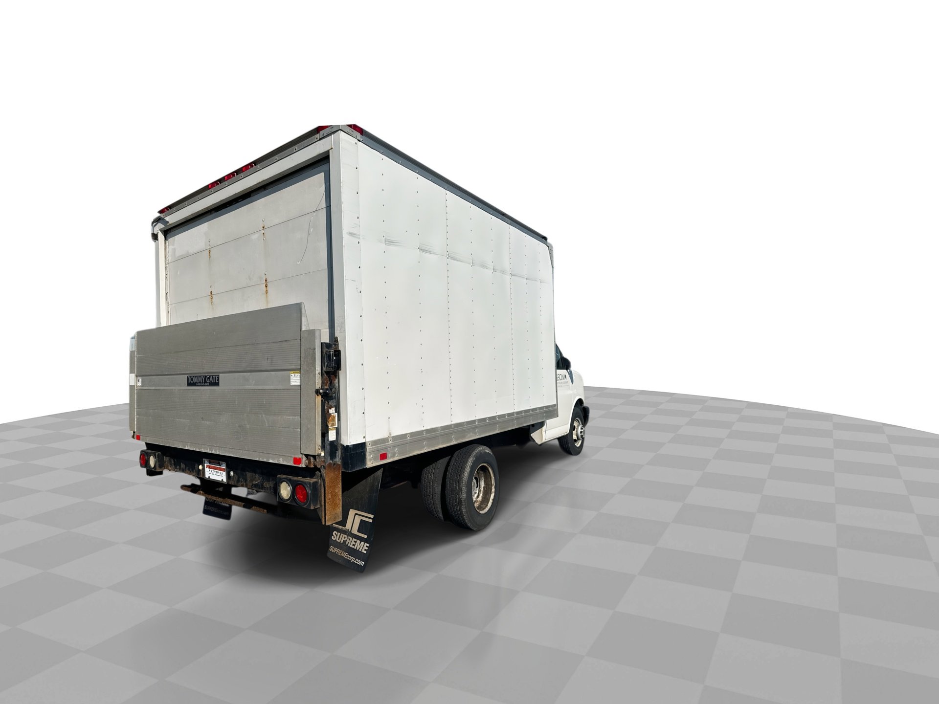 Used 2012 Chevrolet Express 3500 image 8