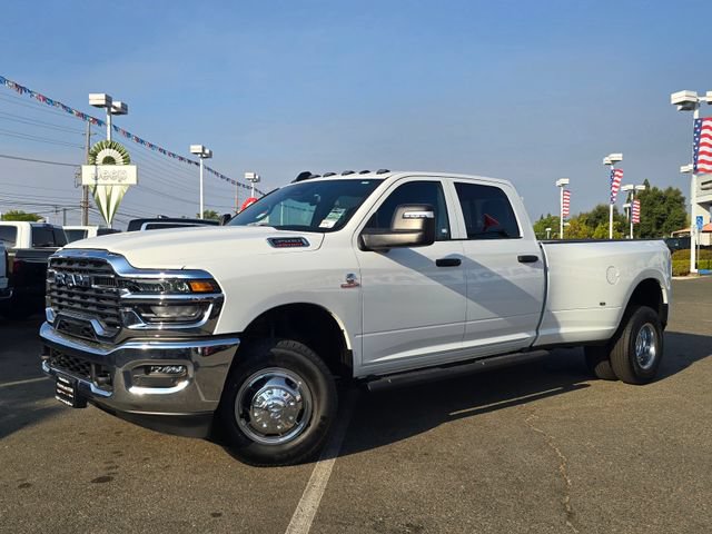 New 2026 RAM 3500 Tradesman AWD/4WD image 3
