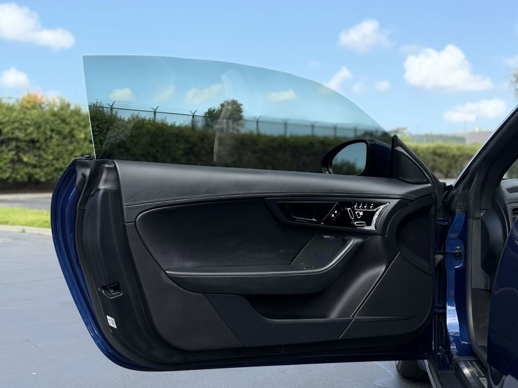 Used 2023 Jaguar F-TYPE R-Dynamic AWD/4WD image 15