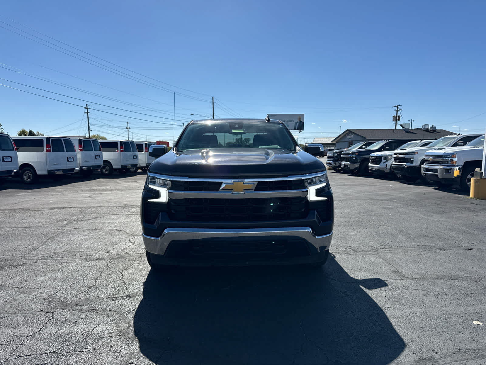 Certified 2022 Chevrolet Silverado 1500 LT AWD/4WD image 8