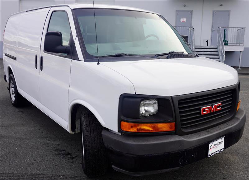 Used 2010 GMC Savana 1500 image 9