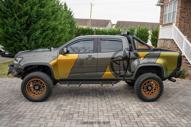 Used 2017 Chevrolet Colorado ZR2 w/ LPO, Premium Interior Package image 3