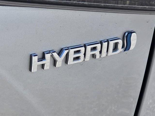 Certified 2024 Toyota Highlander Limited FWD image 34