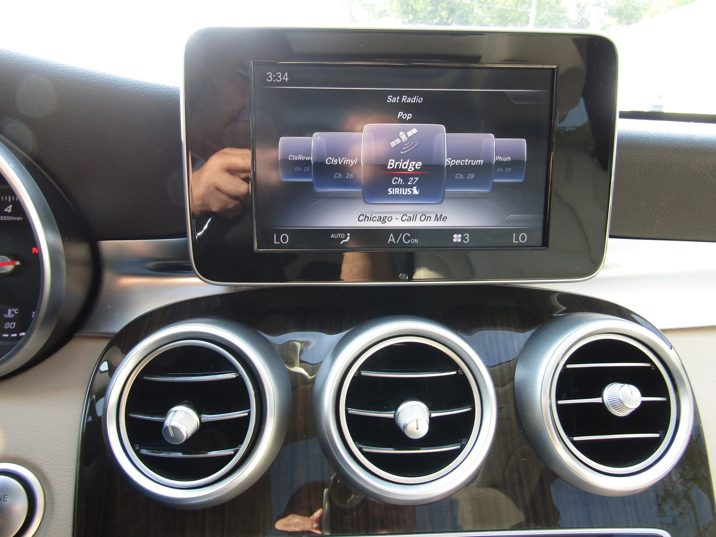 Used 2017 Mercedes-Benz C 300 4MATIC Sedan image 22