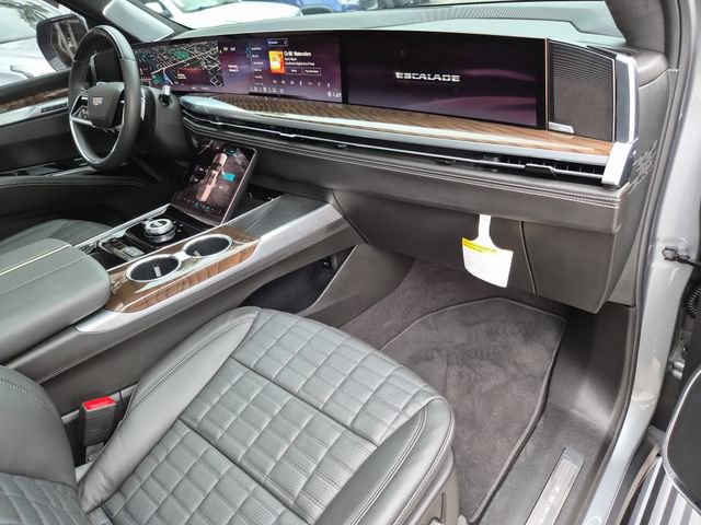Certified 2025 Cadillac Escalade ESV Sport Platinum image 20