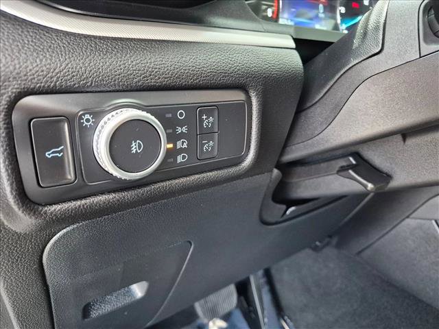 Certified 2022 Ford Explorer XLT w/ Equipment Group 202A AWD/4WD image 16