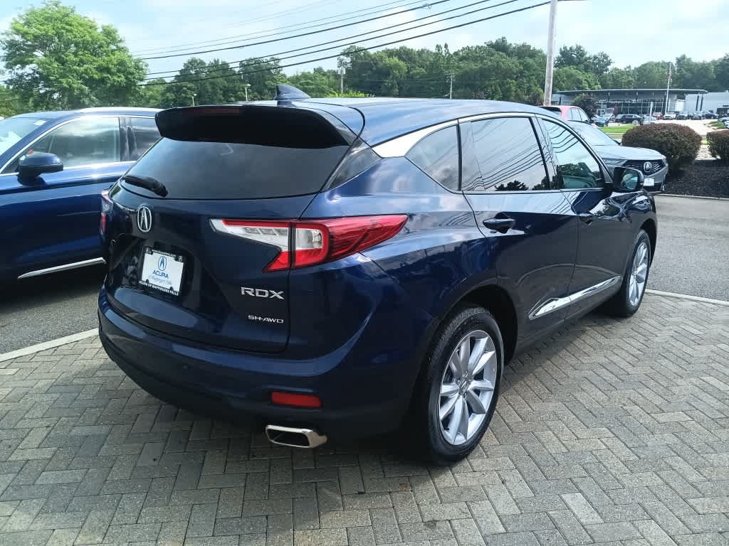 Used 2024 Acura RDX SH-AWD image 5