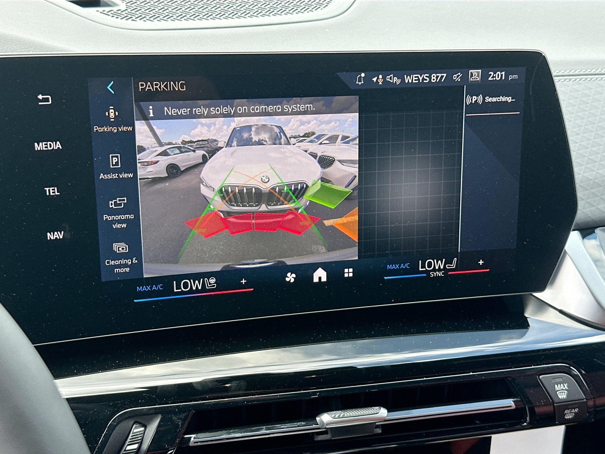 New 2026 BMW X2 xDrive28i AWD/4WD image 11