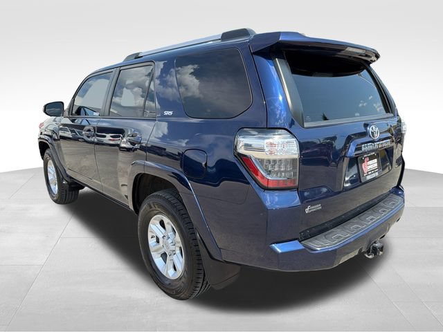 Used 2021 Toyota 4Runner SR5 AWD/4WD image 5