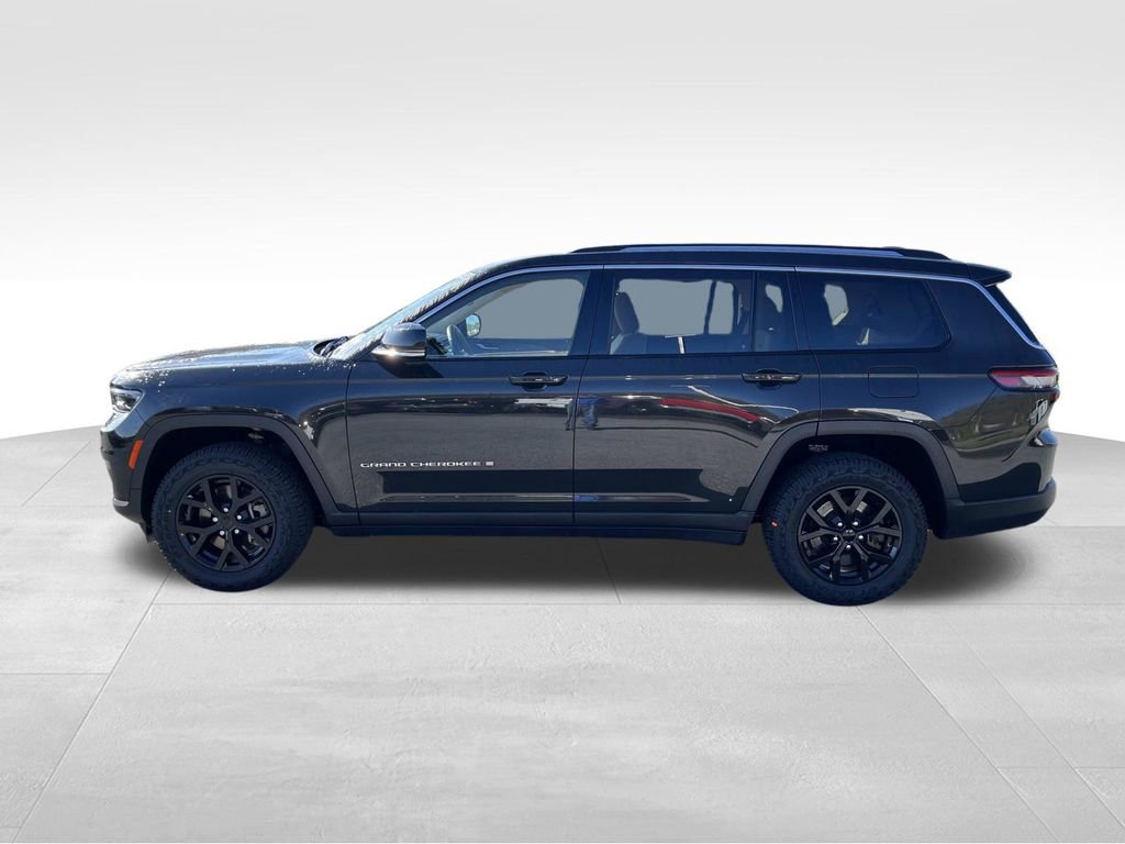 Used 2022 Jeep Grand Cherokee L Limited image 7