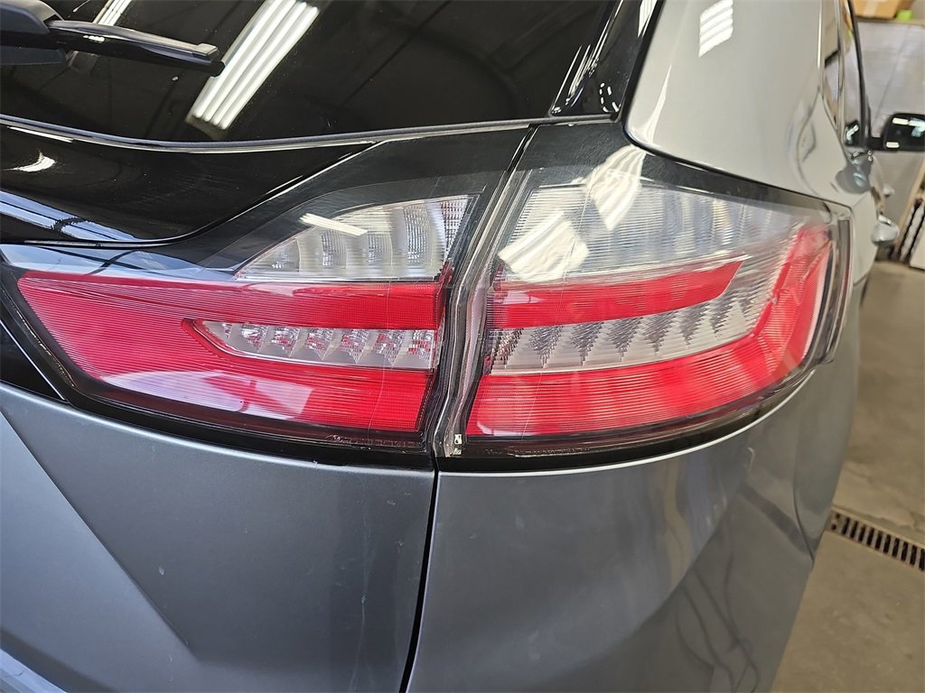 Used 2024 Ford Edge SEL image 31