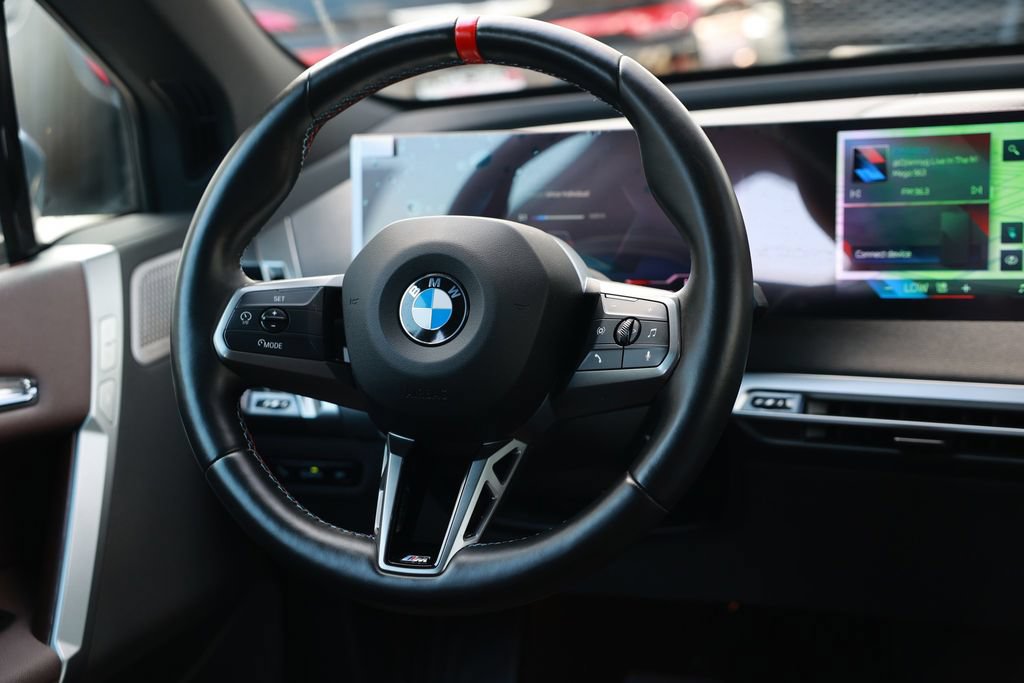 Used 2025 BMW iX M60 AWD/4WD image 29
