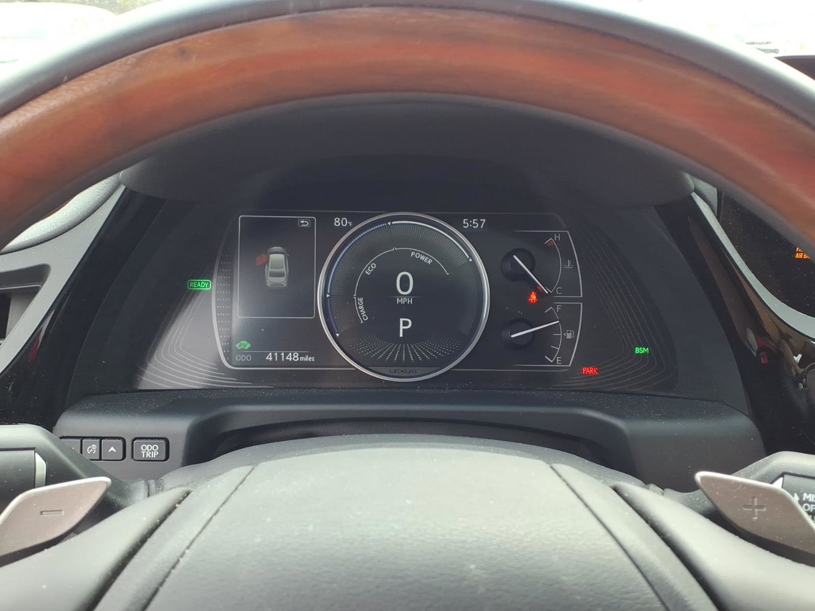 Used 2024 Lexus ES 300h Ultra Luxury w/ Accessory Package (Z2) image 21