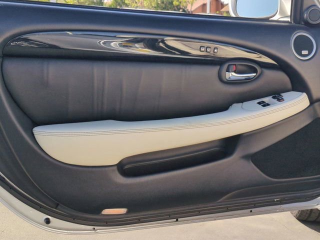 Used 2009 Lexus SC 430 Convertible image 14