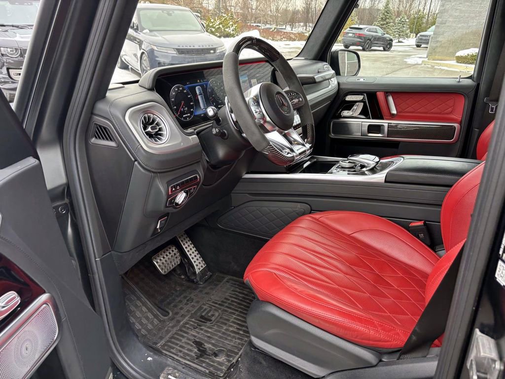Used 2022 Mercedes-Benz G 63 AMG 4MATIC image 24
