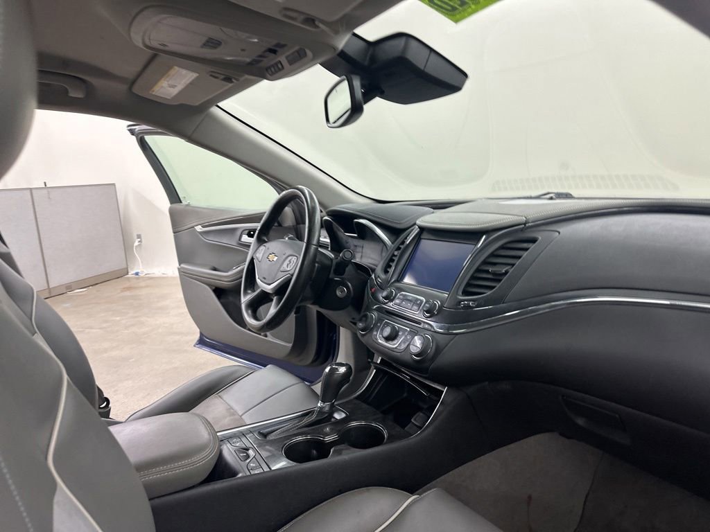 Used 2014 Chevrolet Impala LT w/ Premium Seating Package FWD image 18