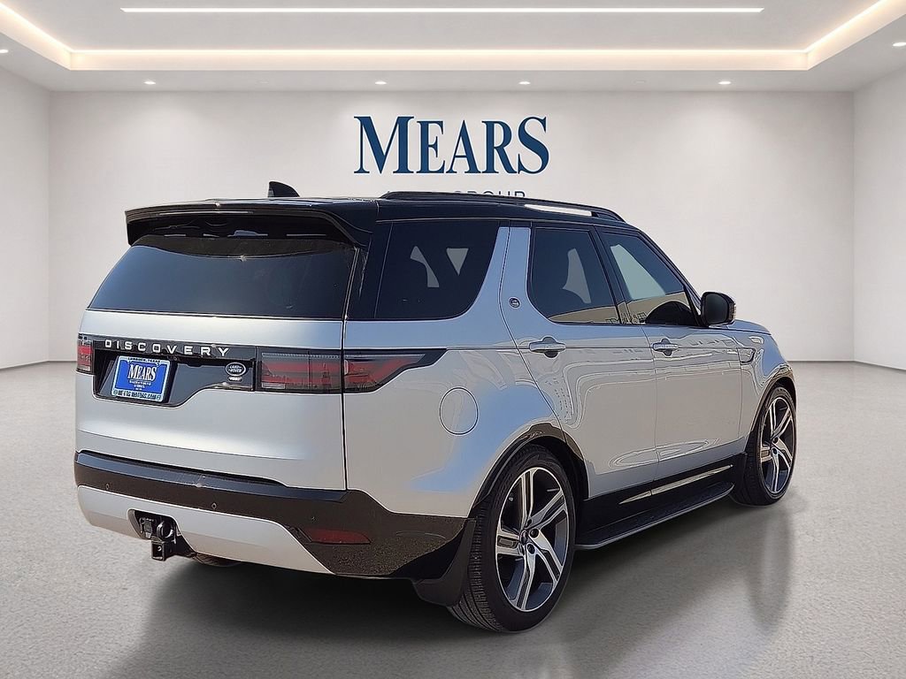 Used 2023 Land Rover Discovery Metropolitan Edition AWD/4WD image 5