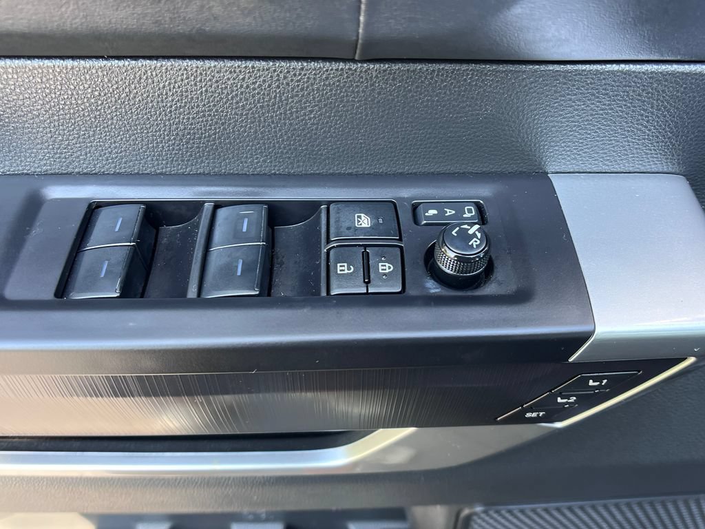 Used 2024 Toyota Sequoia Platinum w/ TRD Off-Road Package AWD/4WD image 12