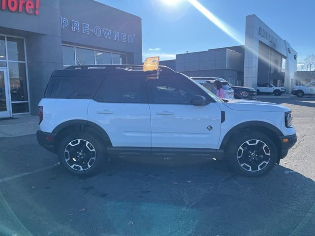 Used 2023 Ford Bronco Sport Outer Banks image 3